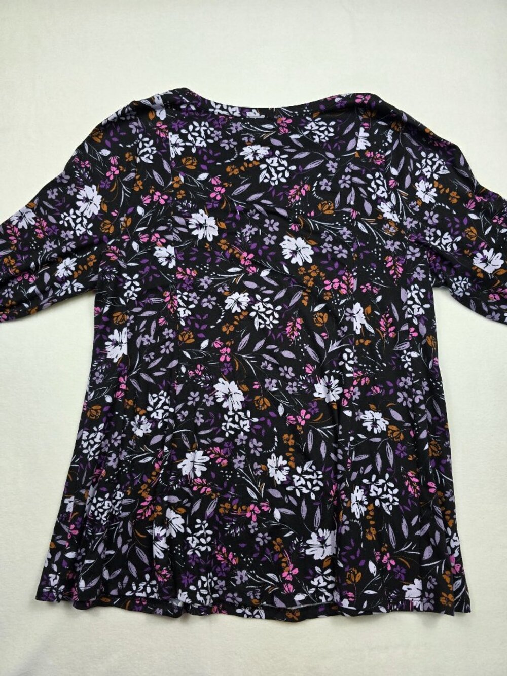 Lane Bryant Floral Black & Purple 3/4 Sleeve Tunic Top 14/16 Stretchy - Picture 5 of 5